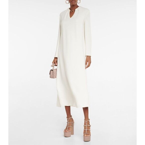 Valentino Garavani Rockstud Platform Heels Nude Size 39.5 - Picture 5 of 12